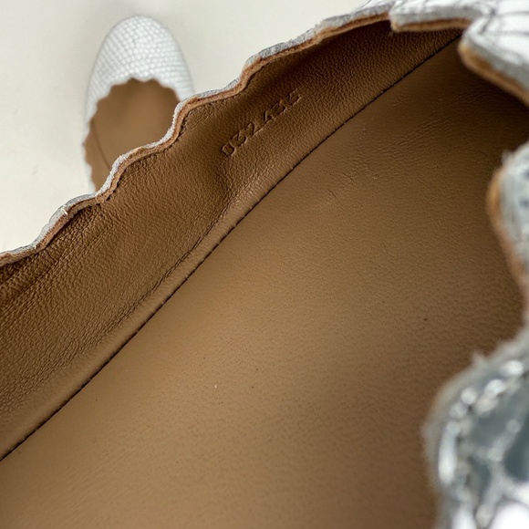 CHLOE Lauren Scalloped Ballet Silver Leather Flat Shoes 38, 7.5 - Picture 9 of 12